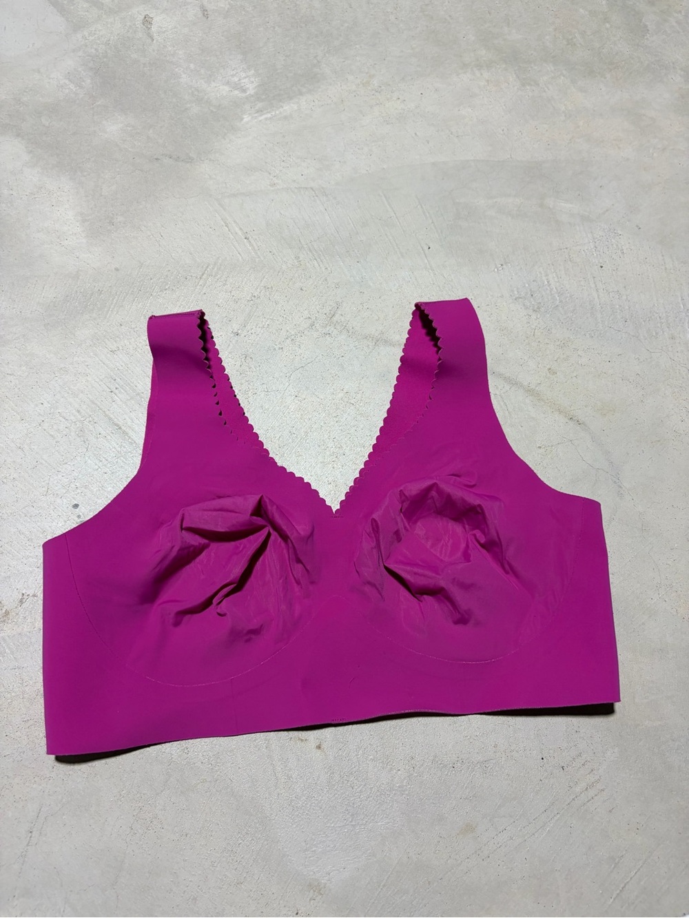 Evelyn Bobbie Evelyn Seamless Wireless V-Neck Bra large